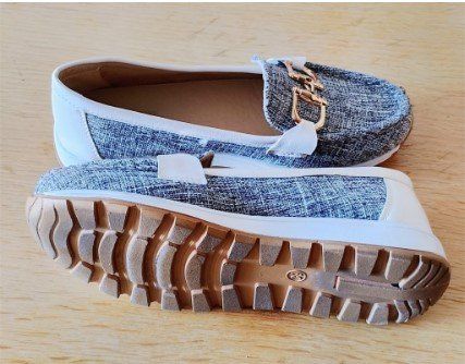 Scarpe da donna: Mocassin similicuir pointure 39 – Nuovo (secondo la descrizione) da Crans VS venduto da est_8mbd 2