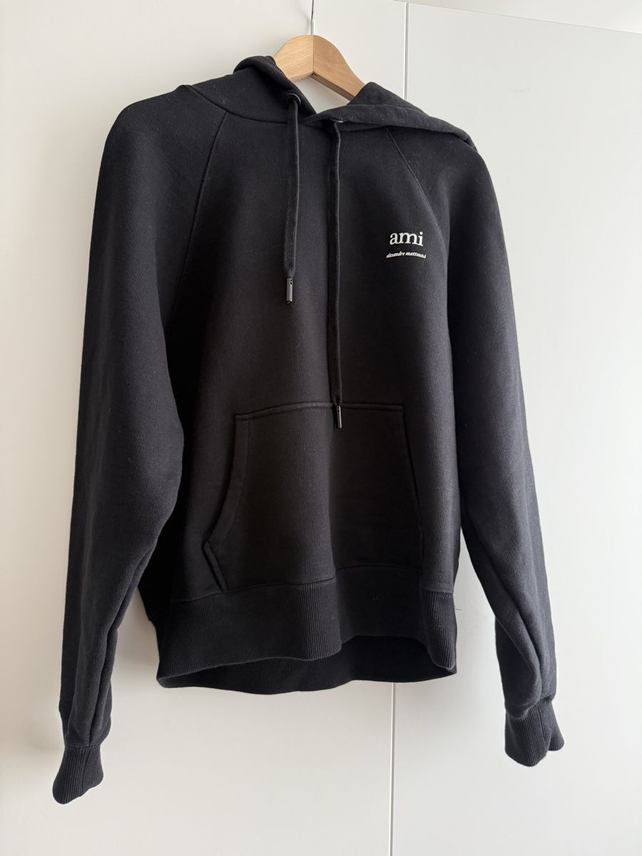 Maglioni & Felpe: AMI Paris Hoodie – Usato da Buchs AG venduto da MiWeFe17