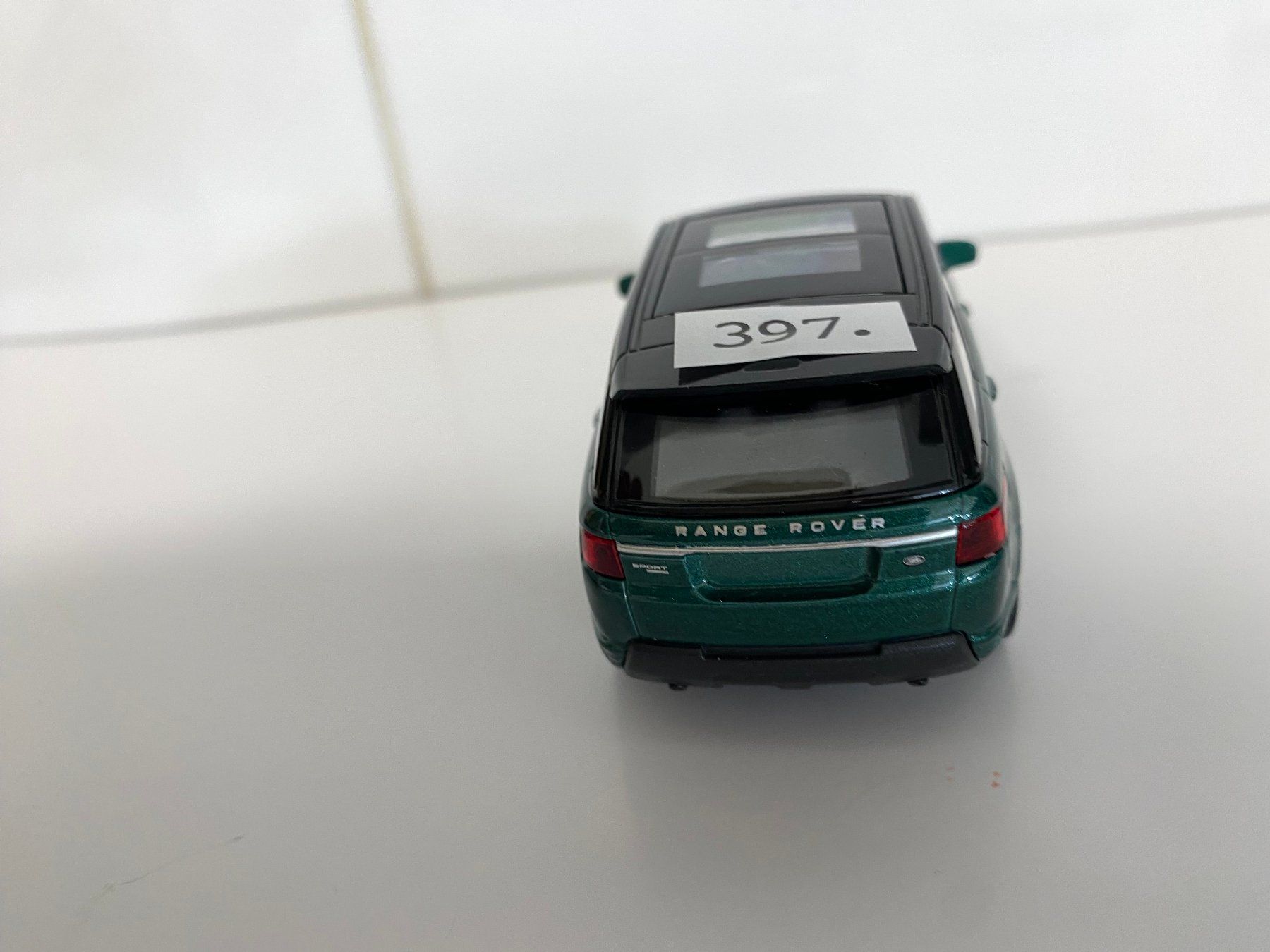 Land Rover Modellini d'auto: Range Rover Sport Welly 1:32 396 – Usato da Stäfa venduto da thebrand 3