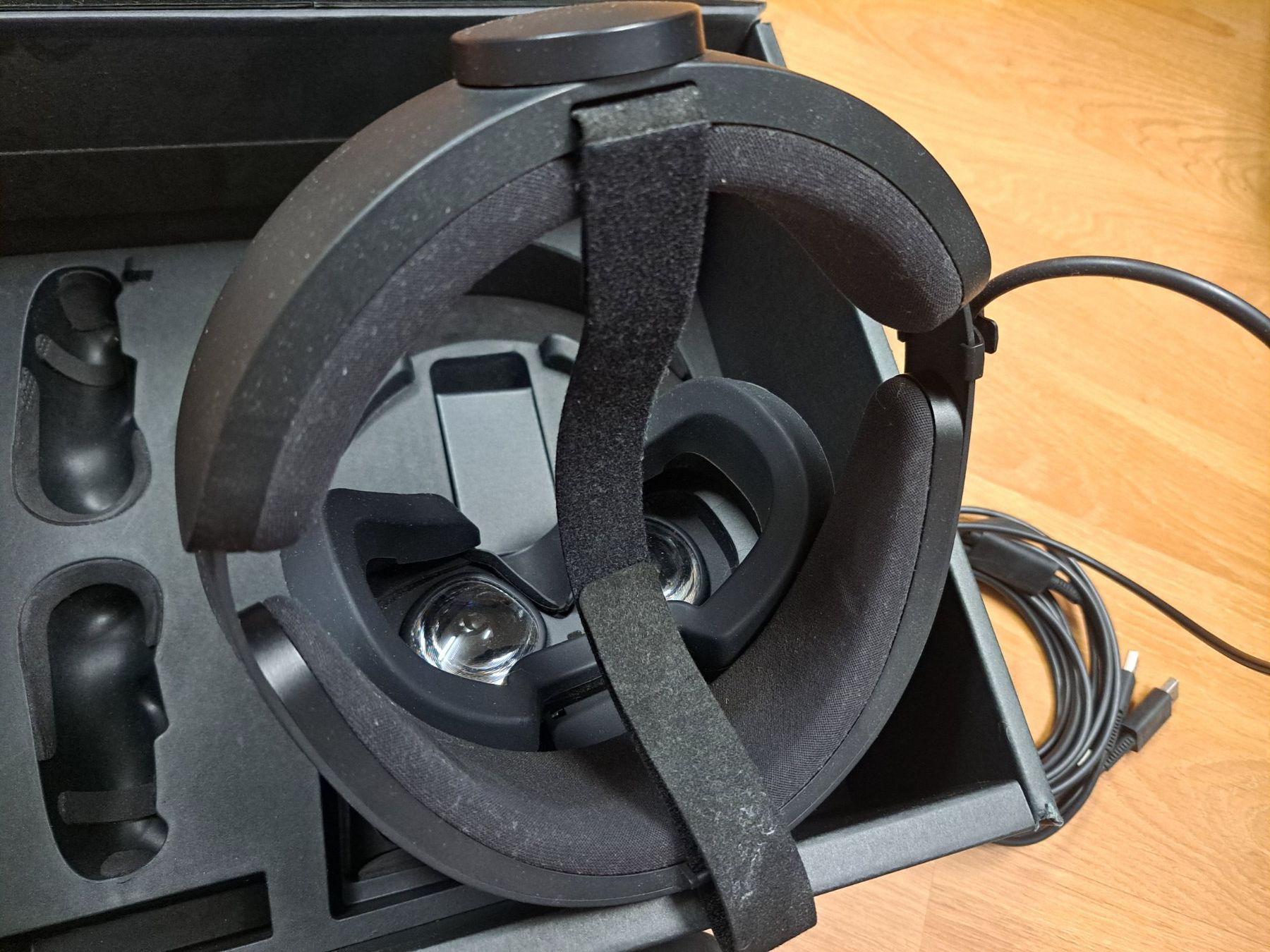 Meta VR Brille: Oculus Rift S - VR Brille – Gebraucht aus Birmenstorf AG von Hexxor 3