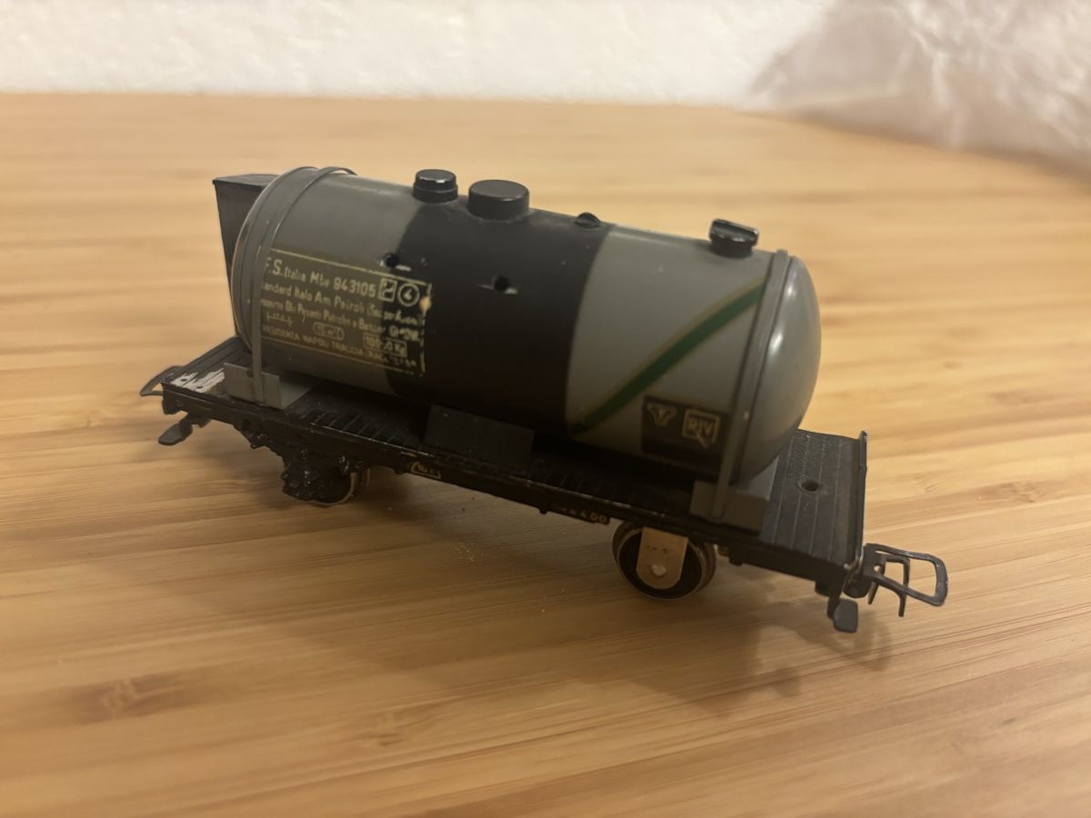 Modellini di ferrovie: Wagon citerne italien  – Usato da Orbe venduto da car_8grw 1