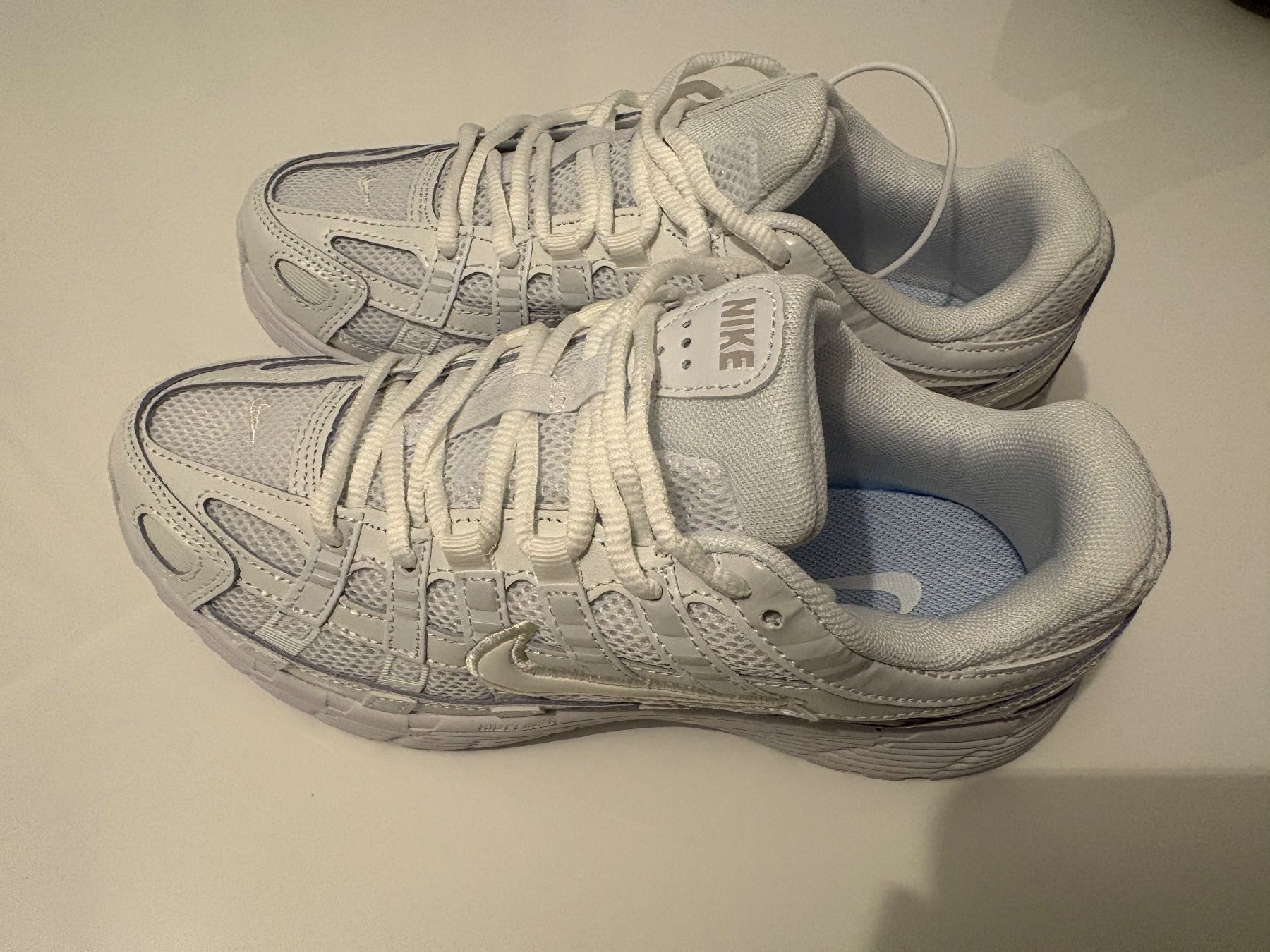 Nike Chaussures hommes: Nike – Neuf (Voir description) à Lausanne par okb_m97q
