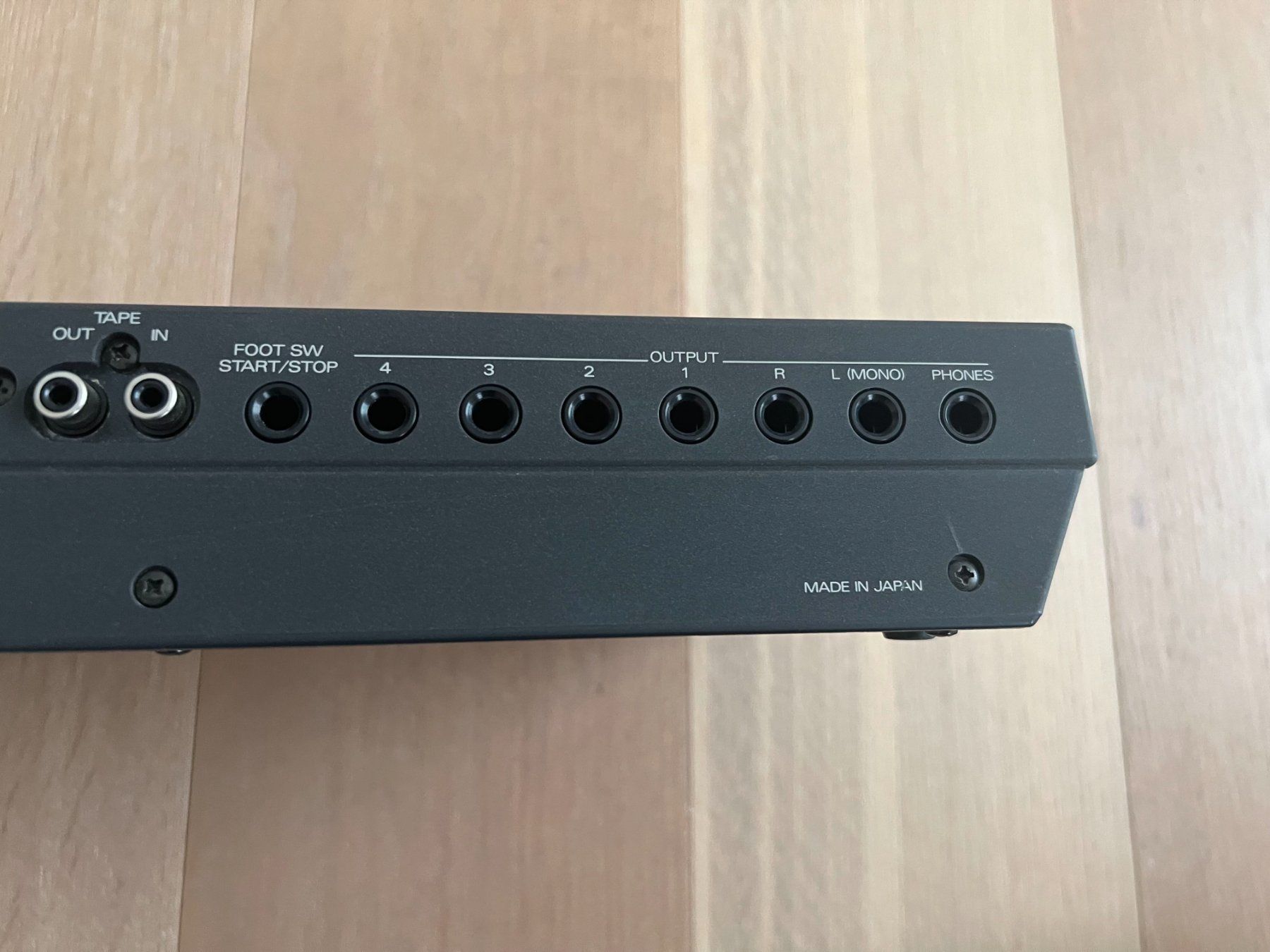 Roland Strumenti musicali: Roland R-5 Human Rhythm Composer Drum Machine – Usato da Bern venduto da memorymoog 1
