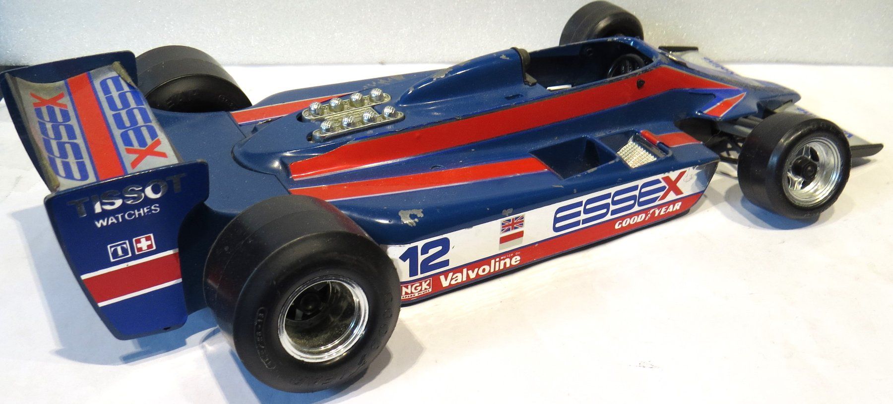 Lotus Modellautos: 1:14 Lotus Formel 1 – Defekt aus Ettingen von Burago 1