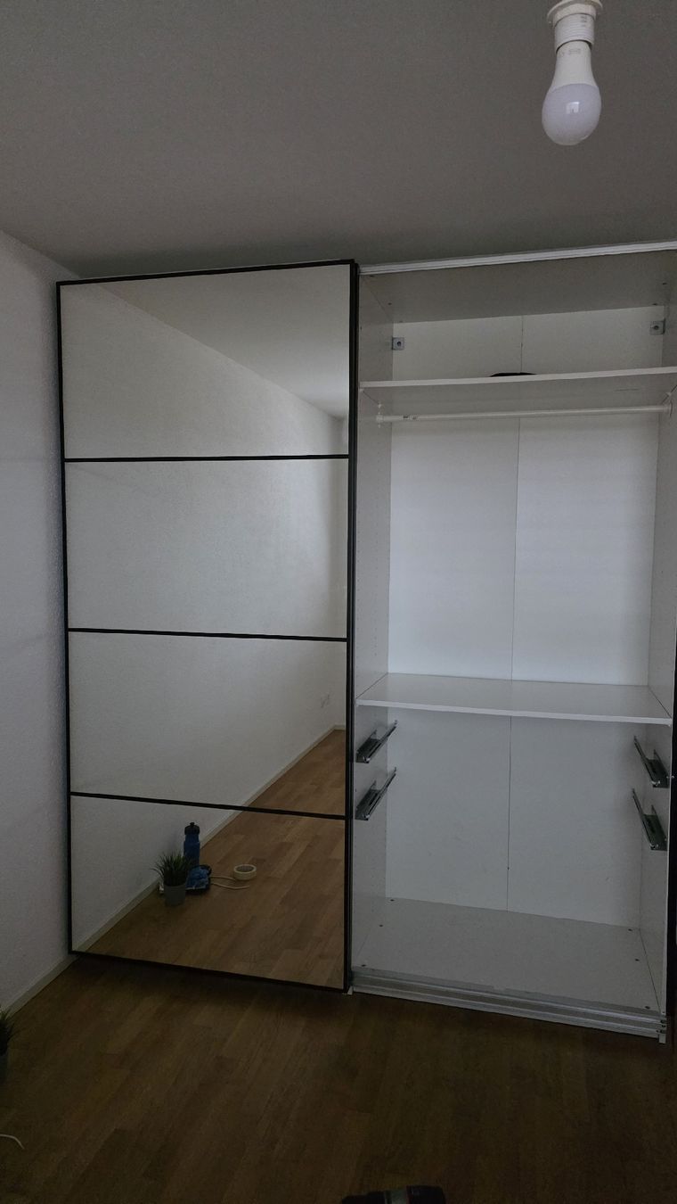 Ikea Armadi: Ikea PAX Schrank - 200x236x58 – Usato da Arbon venduto da le1_2xq7 2