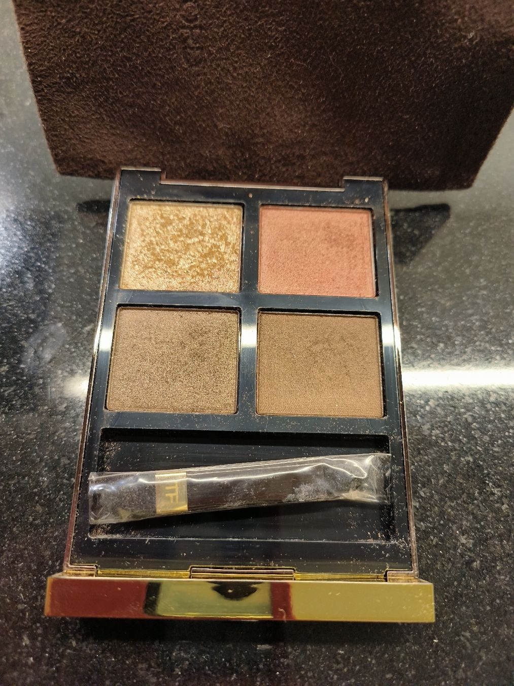 Tom Ford Make-up: Tom Ford pallette de fards" Visionnaire" 10 grammes. – Usato da Carouge GE venduto da pro_8k9d
