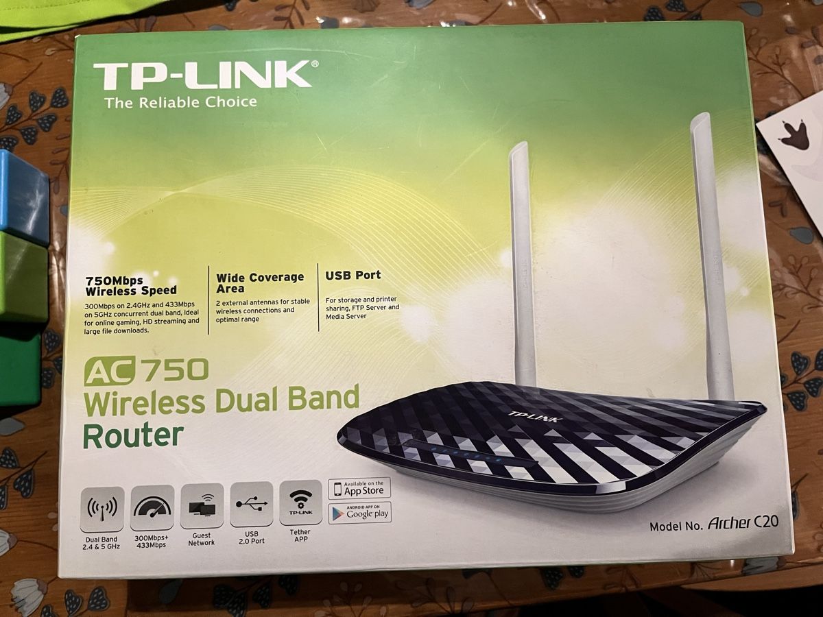 TP-Link Modem & Router: TP-Link Archer C20 - AC750 WLAN Rout – Usato da Giubiasco venduto da sc-77