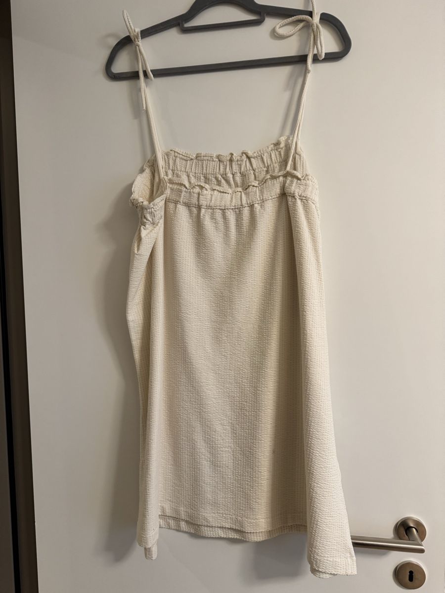 H&M Kleider: Kleid in Creme von H&M – Neu (gemäss Beschreibung) aus Sulgen von a_fonsi 1