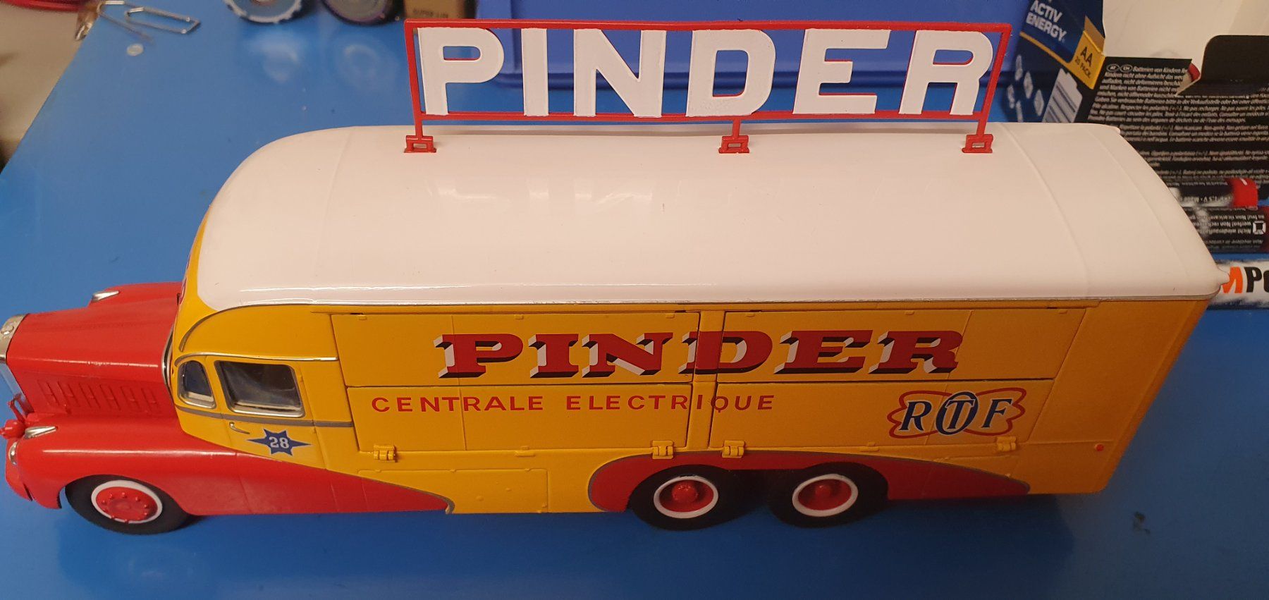 Modellbausätze & Standmodelle: Modell Lastwagen – Gebraucht aus Winterthur von Epi52 2