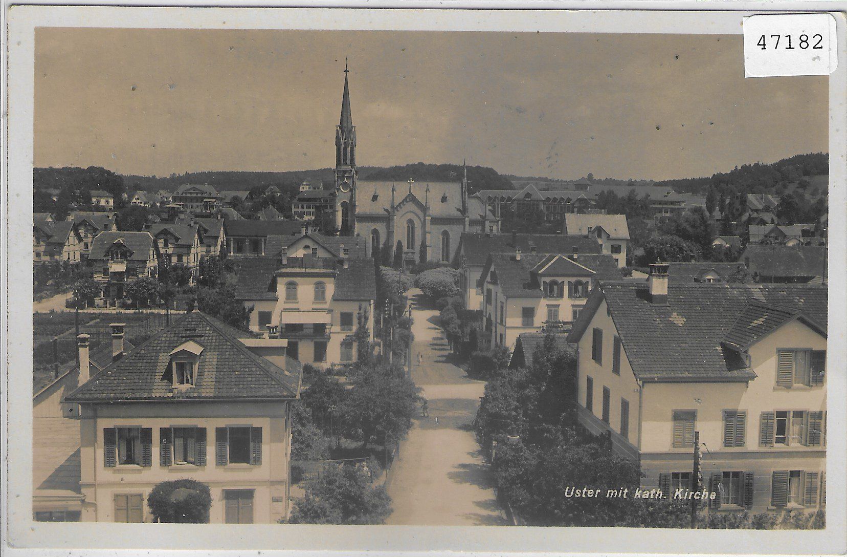 Cartes postales: Uster mit kath. Kirche – D'occasion à Ettingen par Kartenplanet