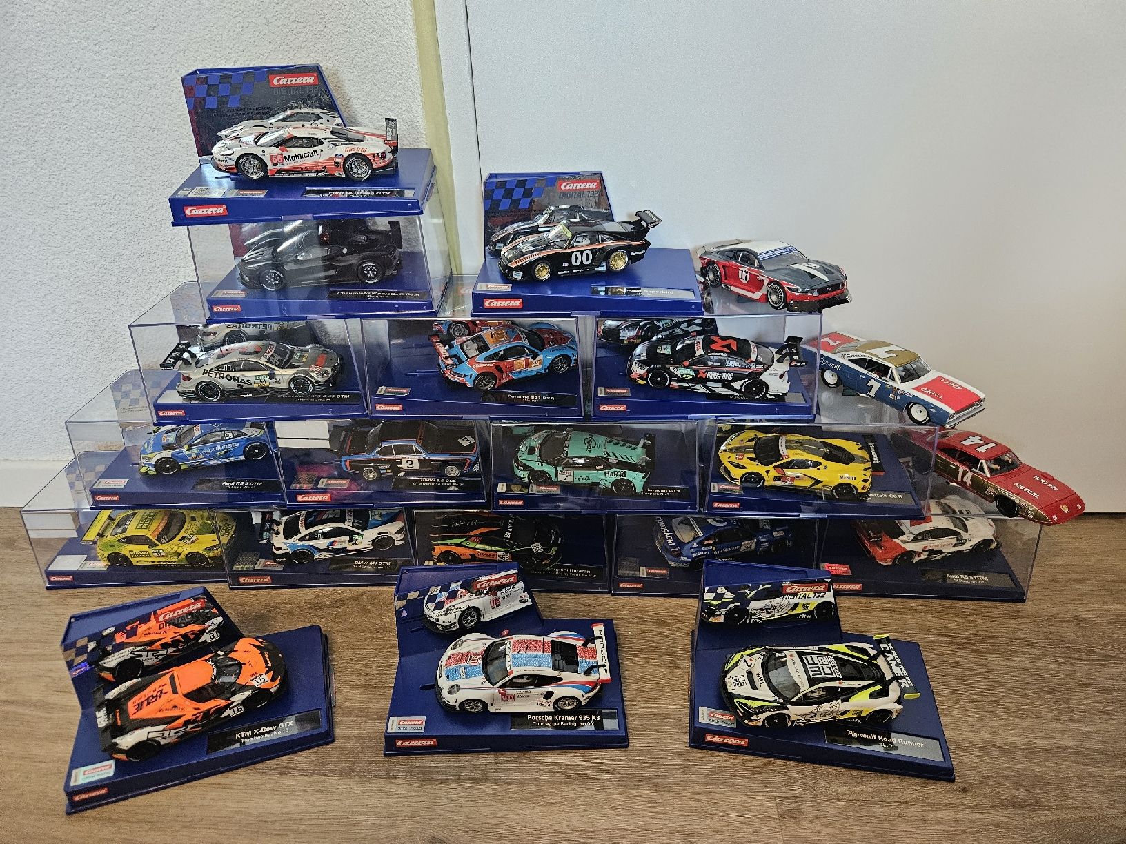 Carrera Circuits: Carrerabahn Digital, Komplettset, Carreraautos – Neuf (Voir description) à Laupersdorf par Jinscha 6