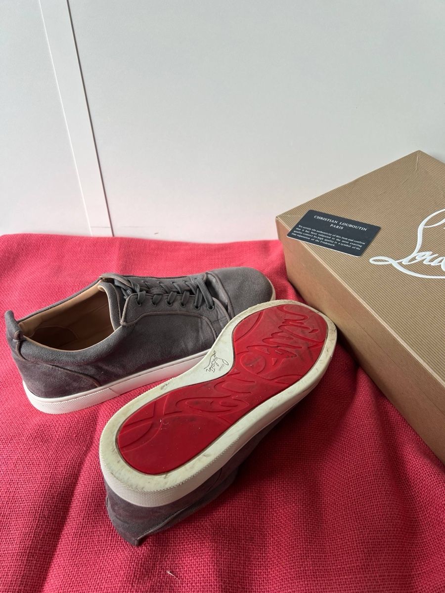 Christian Louboutin Scarpe da uomo: Sneaker Grau mit roter Sohle – Usato da Buttwil venduto da nic_n9yf 2