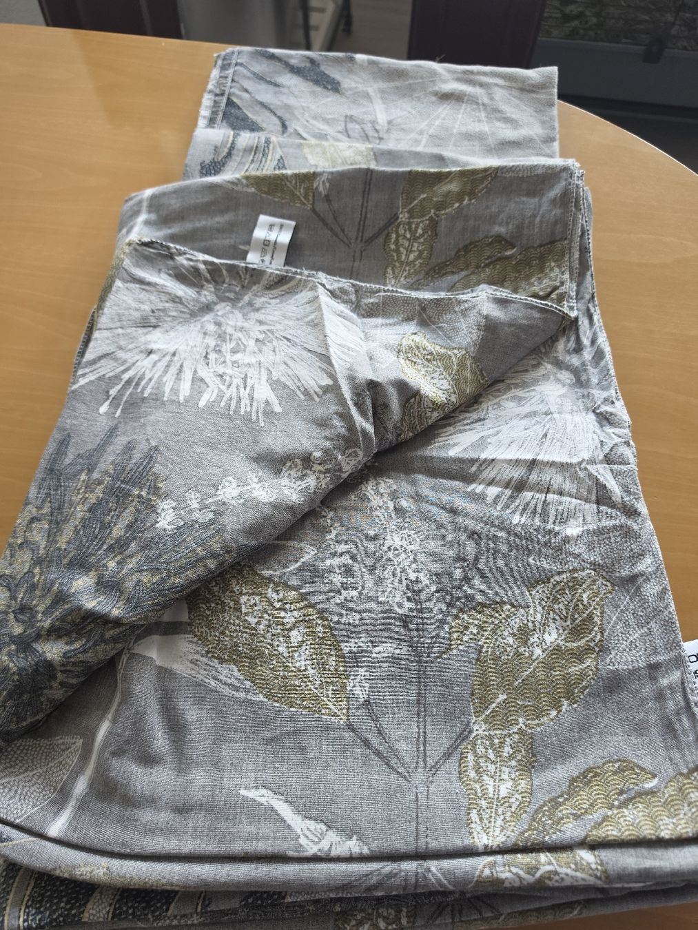 Pfister Biancheria da letto: Bettwsche 2-teilig 100% Baumwolle-Satin Silber Muster  – Usato da Uetendorf venduto da .Eidgenosse. 6