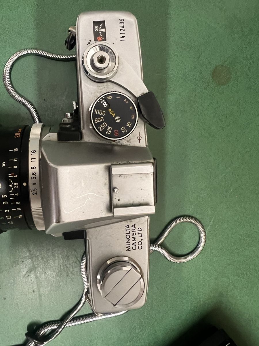 Minolta Fotocamera: Minolta SRT 101 – Usato da Zürich venduto da jao_2bx7 2