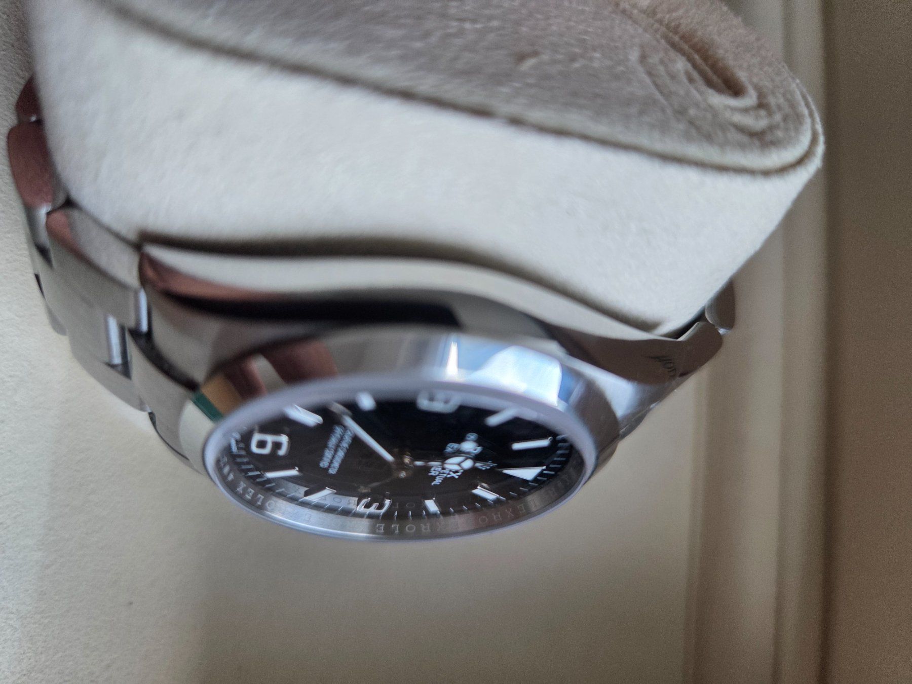 Rolex Uhren: Rolex Explorer 36 - 124270 - Fullset - 2025 – Gebraucht aus Olten von hjcs 2