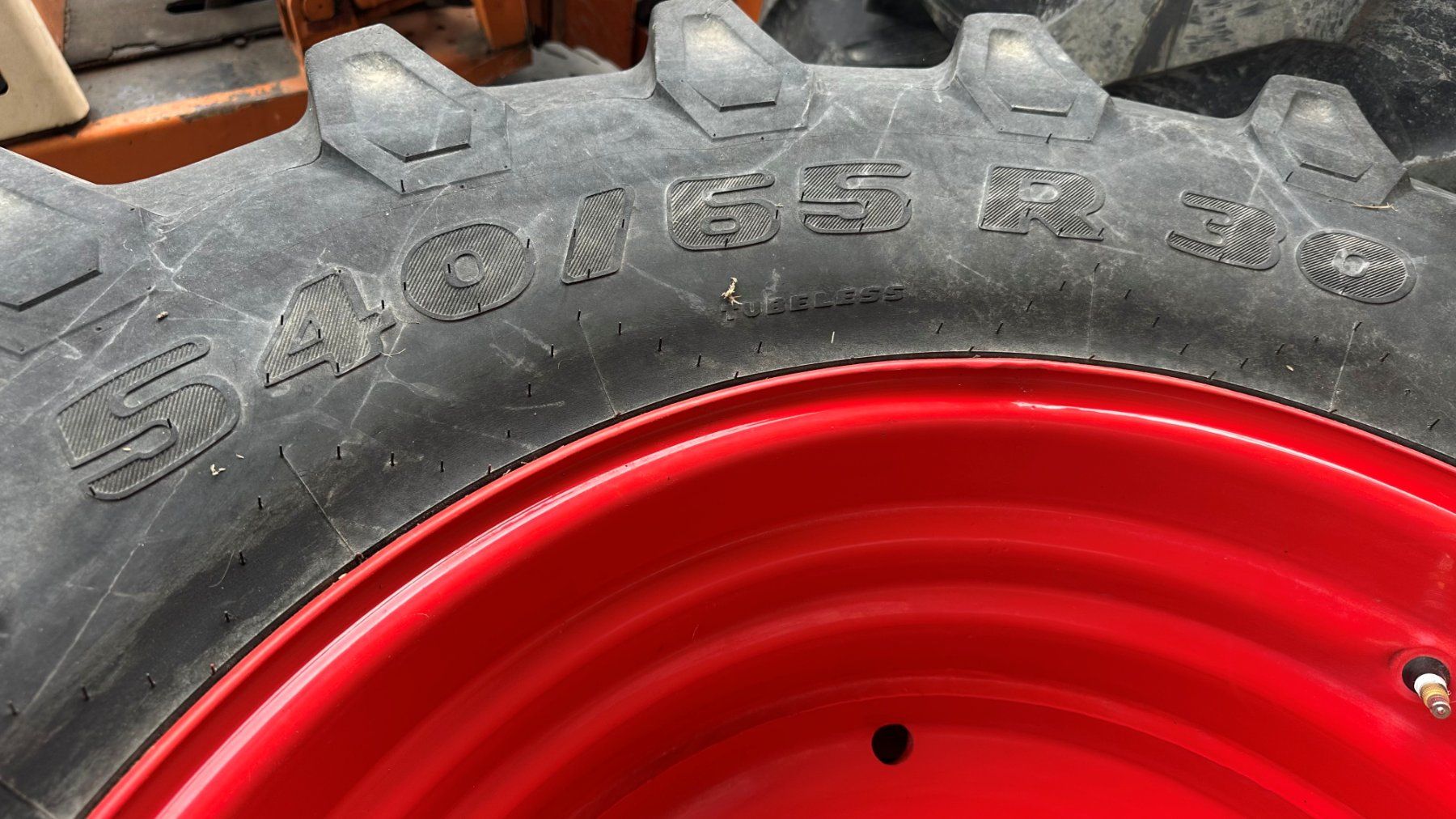 Fendt Trattori: Fendt Reifen mit Felgen – Usato da Tuttwil venduto da Tuttli75 8
