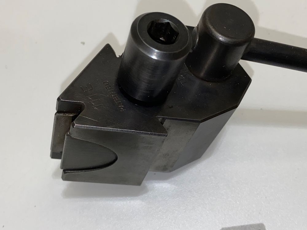 Ringschneider-Halter 1/2 Zoll Schaft – Werkzeugstahl, Für 19-mm-Rota-Broschen, Mit Feststellschrauben