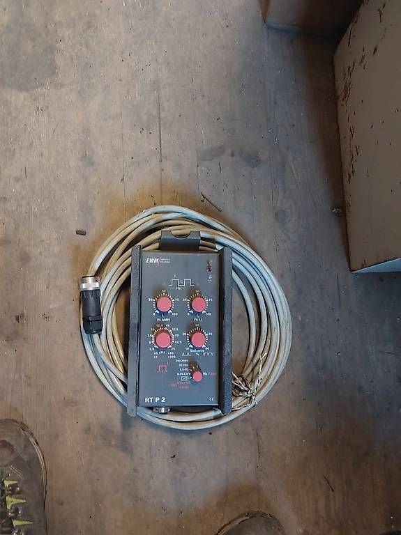 EWM Saldatori: Elektroden Schweissgerät EWM Schweissanlage – Usato da Rifferswil venduto da Emil131