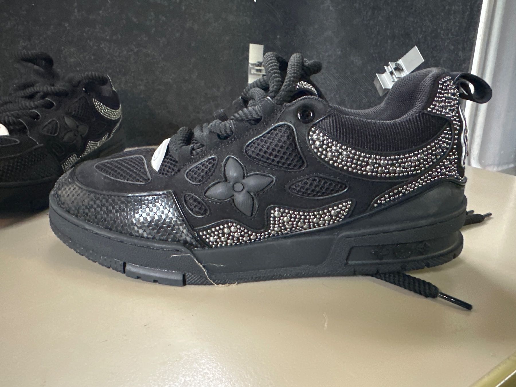 Louis Vuitton Scarpe da uomo: Sneakers – Usato da Brügg BE venduto da TSP02 1