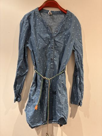 Schönes Blusenkleid Gr. 134/140