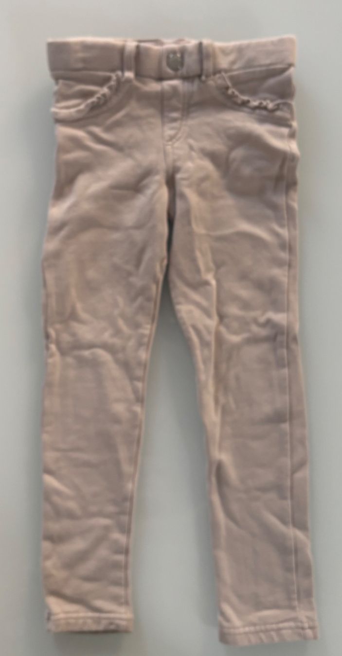 Pantaloni: Majoral Mädchen Hose Beige 4 Jahre – Usato da Zollikon venduto da d_grabher
