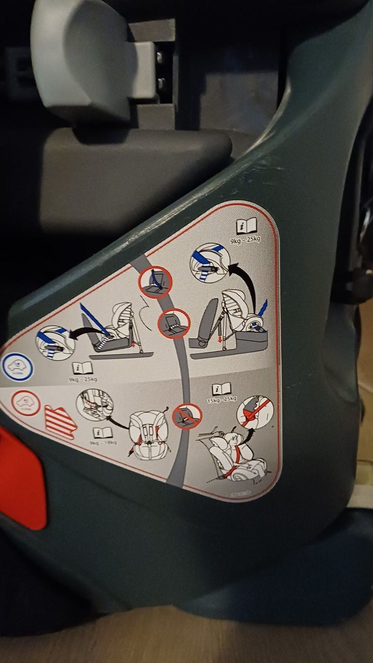 Britax Römer Seggiolini per auto: Kinderautositz Britax/Römer 9-25 kg – Usato da Frauenfeld venduto da Costanza01 3