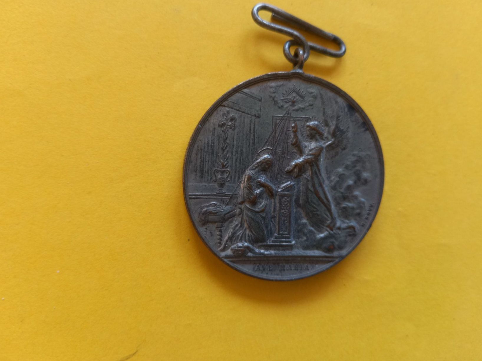 Medaglie: Médaille ancienne - Congrégation B.P. Canisius, 1881 – Usato da Rossens FR venduto da Souris1 4
