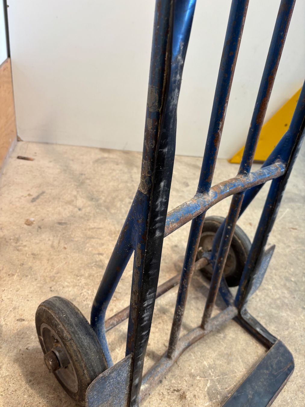 Tous les outils: Sackrolli, Sackwagen, Sackkarren super stabil – D'occasion à Winterthur par ReUse_Baumarkt 3