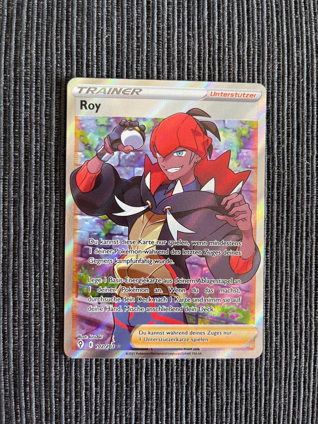 Pokémon Carte collezionabili: Pokemon Roy Trainer Fullart Evolving Skies Deutsch – Nuovo (secondo la descrizione) da Wabern venduto da Collectfun