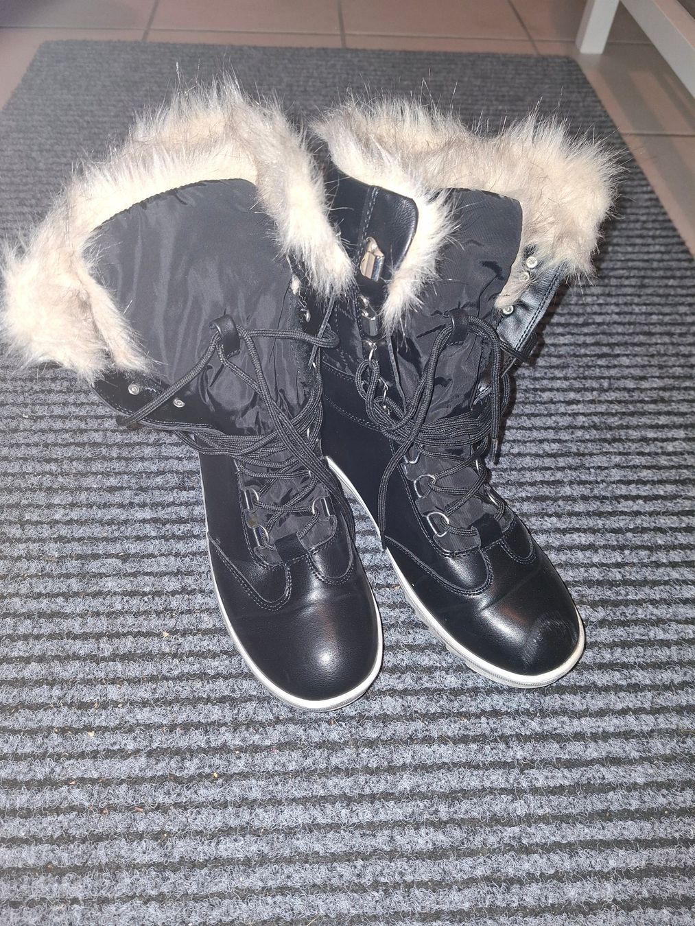 Anna Field Scarpe da donna: Winterstiefel schwarz Anna Field – Usato da Oberwil/Dägerlen venduto da Dominique1606 2