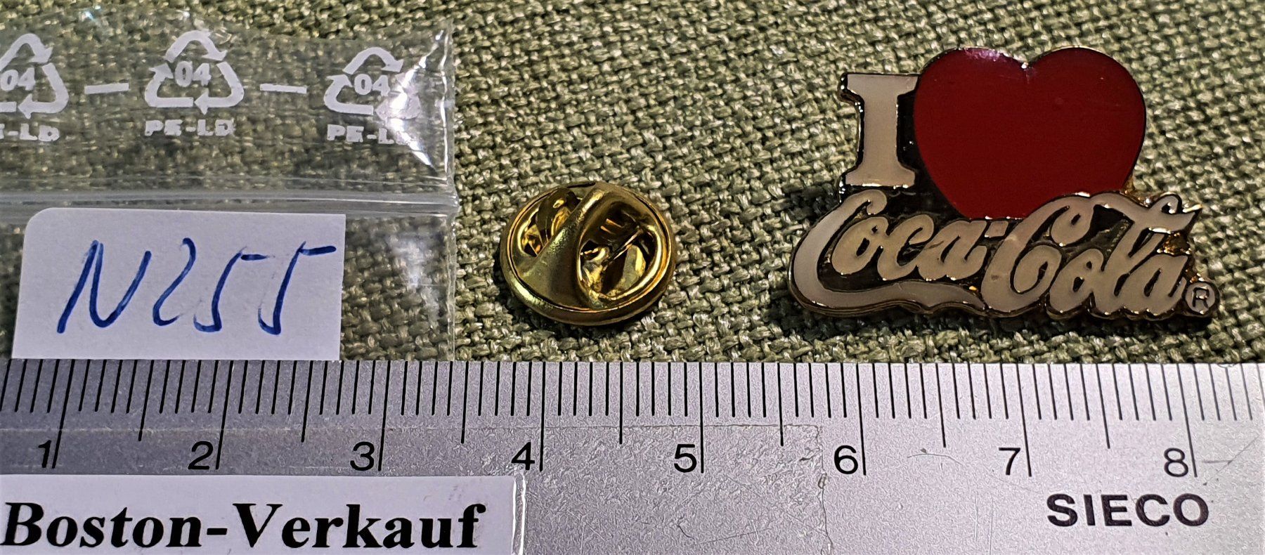 Plaketten & Abzeichen: N255 - Pin I Love Coca Cola / Herz – Gebraucht aus Reinach BL von Boston-Verkauf 1
