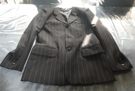 Costume noir raie diplomatique Taille152