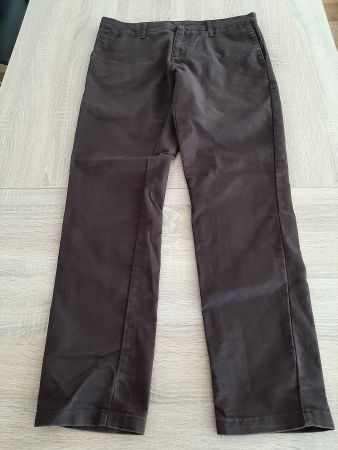 braune Jeans-Hose Gr. 34 / 32 mit versteckter Tasche, Bild 3