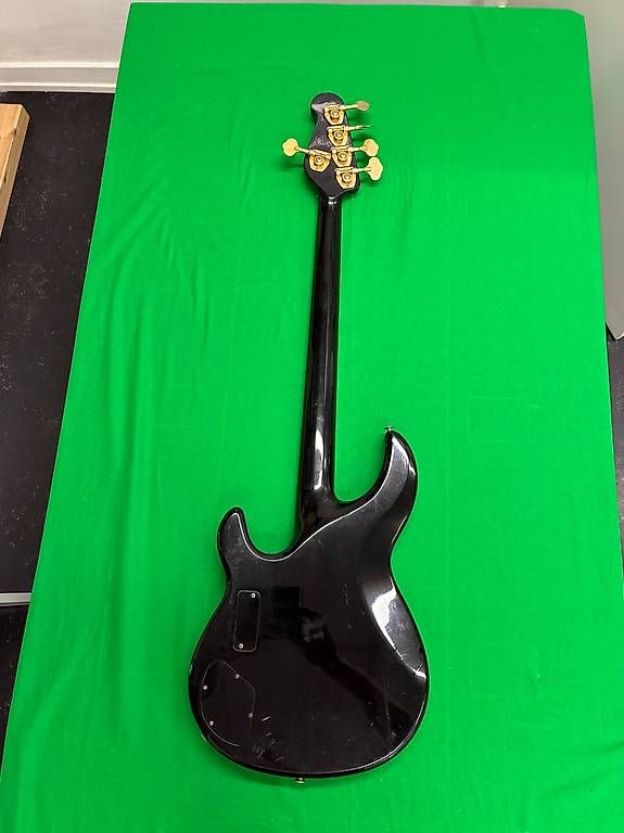 Instruments de musique: Yamaha BB5000A 5-String Bass – D'occasion à Zürich par ian_9dlt 2