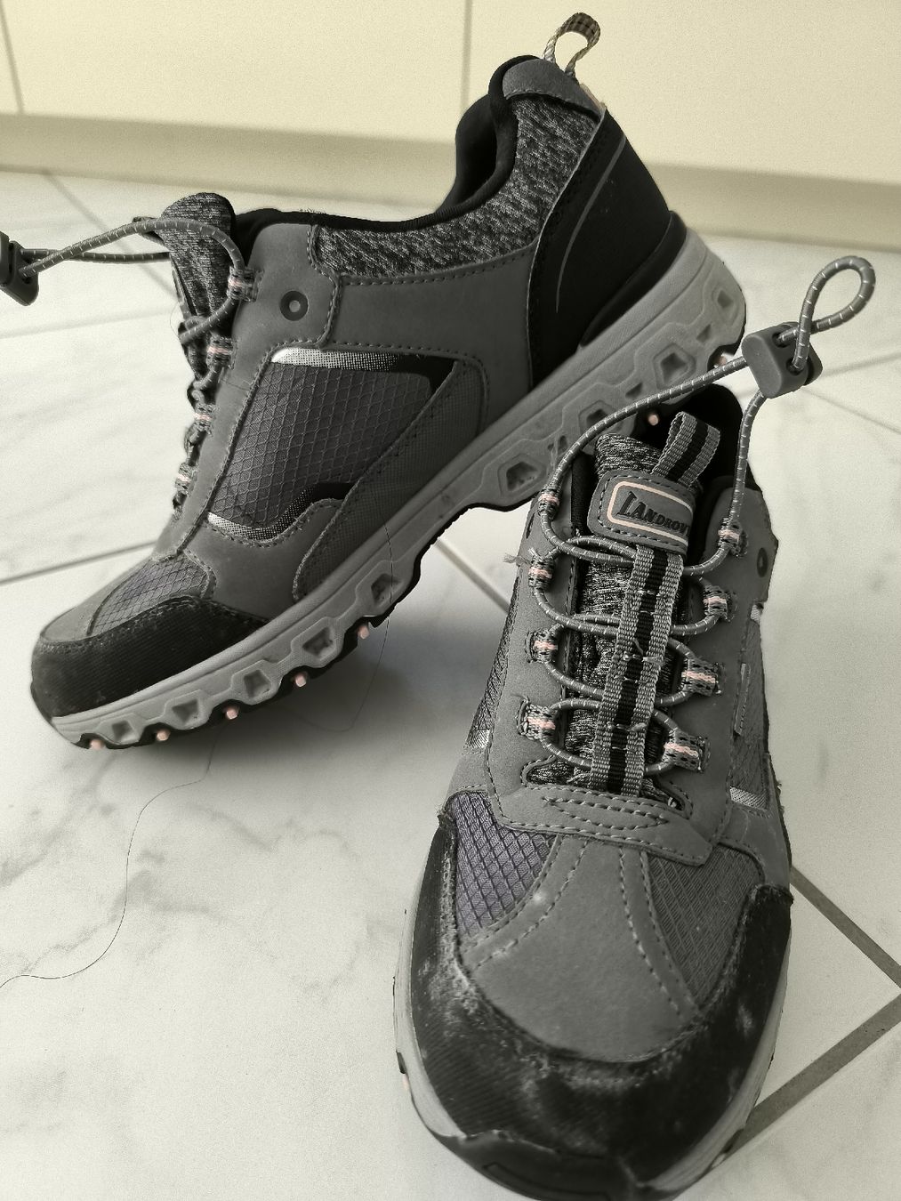 Dosenbach Scarpe per ragazze: Mädchen Trekking Schuhe nr38 – Usato da Buchs SG venduto da Cor-Pie 3