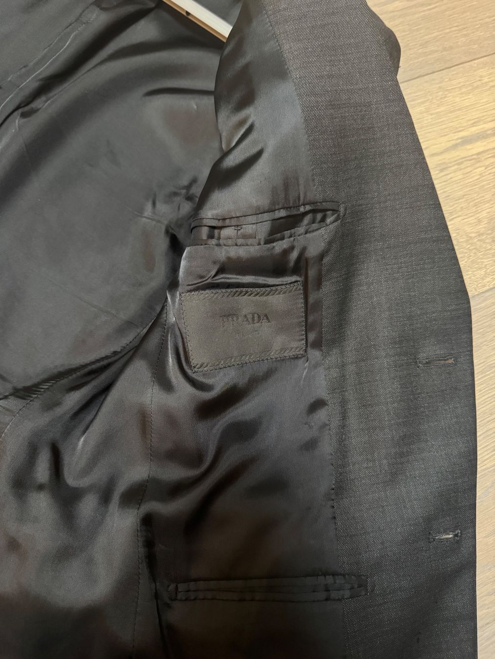 Prada Giacche: Herren Prada Blazer Dunkelgrau – Usato da Meilen venduto da Emma_321 2