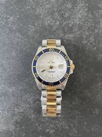 Delma Uhr / Professional Commodore