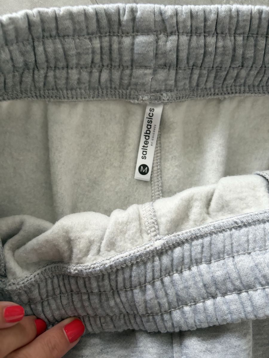Hosen: graue Trainer, Hose, Grösse M – Gebraucht aus Fischbach-Göslikon von Barbarak2 1