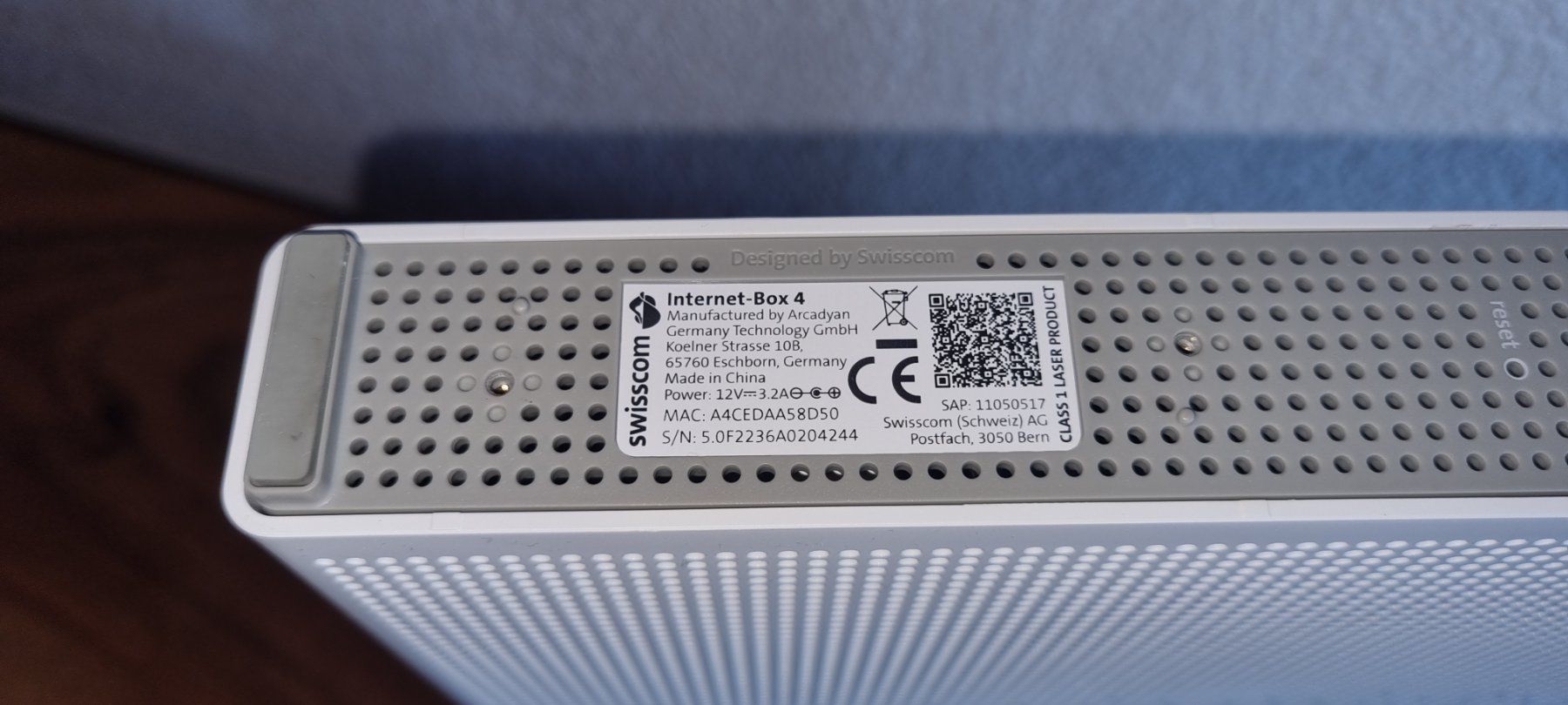 Swisscom Modem & Router: Swisscom Internet-Box 4 – Usato da Kaltacker venduto da Andy1969 3