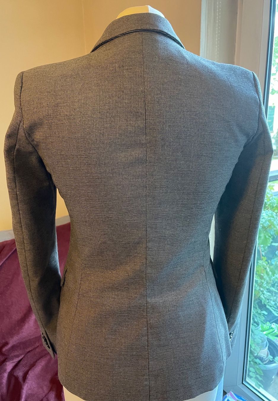 Completi & Tailleur: Zara suit: jacket + trousers set size 34 – Usato da Embrach venduto da lau_2gtp 1