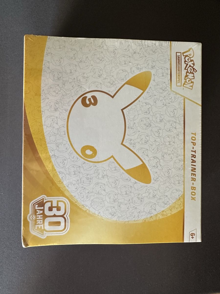 Pokémon Carte collezionabili: ETB 30th Jahre DE – Nuovo e nell'imballaggio originale da Meyrin venduto da YuniX