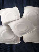 5 assiettes Villeroy boch,  Metropolitan collection.23 cm.