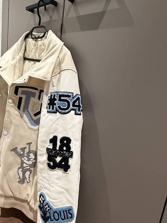 Giacche: Louis Vuitton Baseballjacke  – Usato da Kesswil venduto da nan_25ly 2