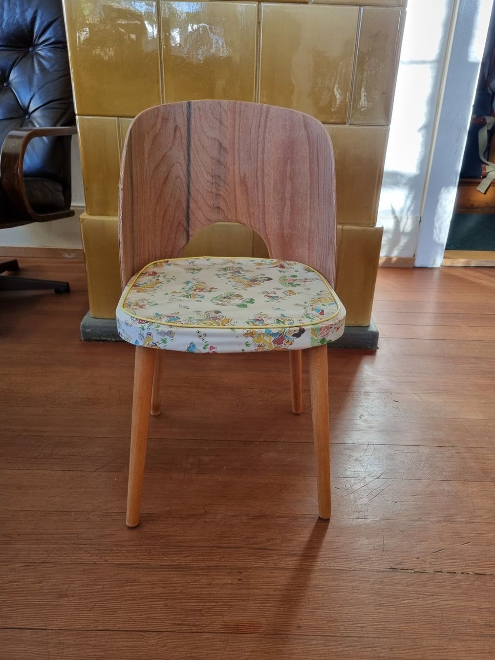 Sedie: Kinderstuhl vintage Schneewittchen – Usato da Bern venduto da llewellyn1ne