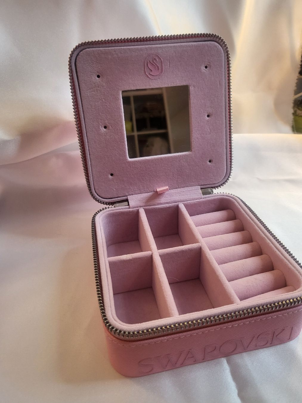 Swarovski Portagioie: NEUE Swarovski Travel Schmuck Box – Nuovo (secondo la descrizione) da Hellbühl venduto da d.d.d.125 1