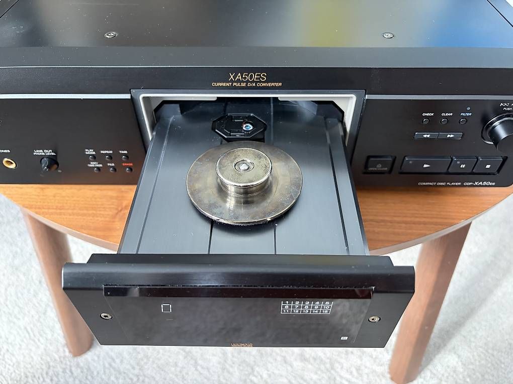 Systèmes audio & multimédias: CD Player Sony XA50ES HiFi-Audio – D'occasion à Zürich par cutyswiss 4