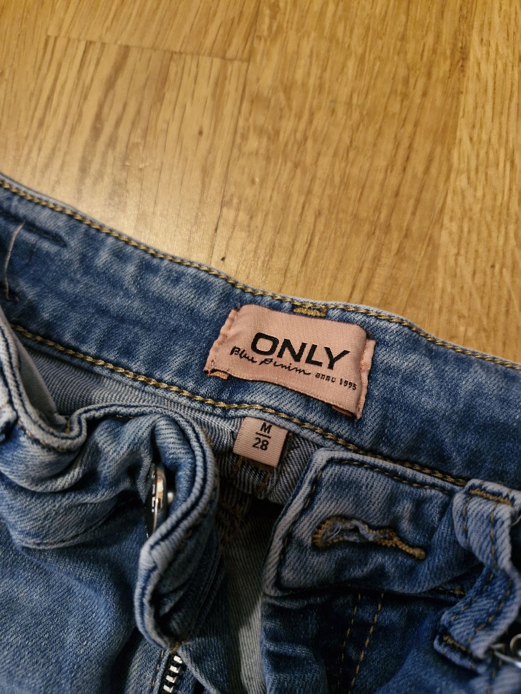 Only Pantaloni: only Hose  – Usato da Tschierv venduto da Andrea107 1