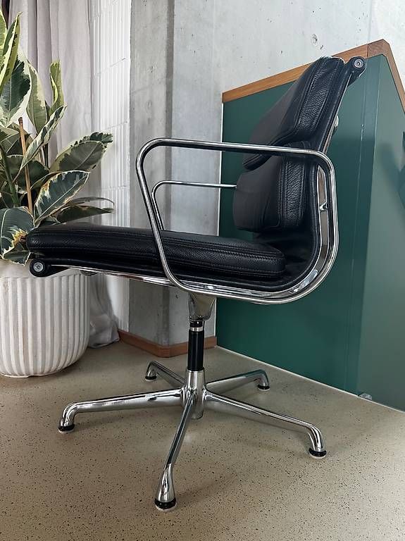 Sedie: 2x ICF Eames EA208 Soft Pad Chairs - Seltene Lizenz – Usato da Islisberg venduto da J12582 1