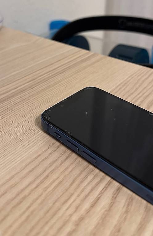 Handys / Smartphones: iPhone 13 mini   – Gebraucht aus Zürich von Ber_7pzx 3