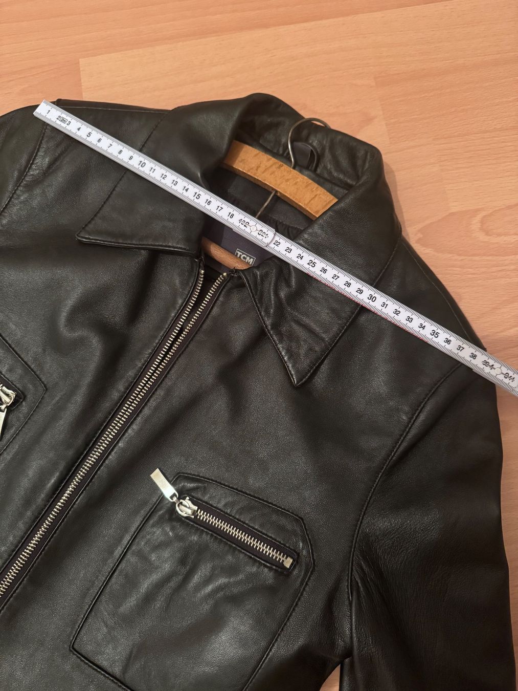 Jacken: Leather jacket – Gebraucht aus Zürich von cam_kcc7 8